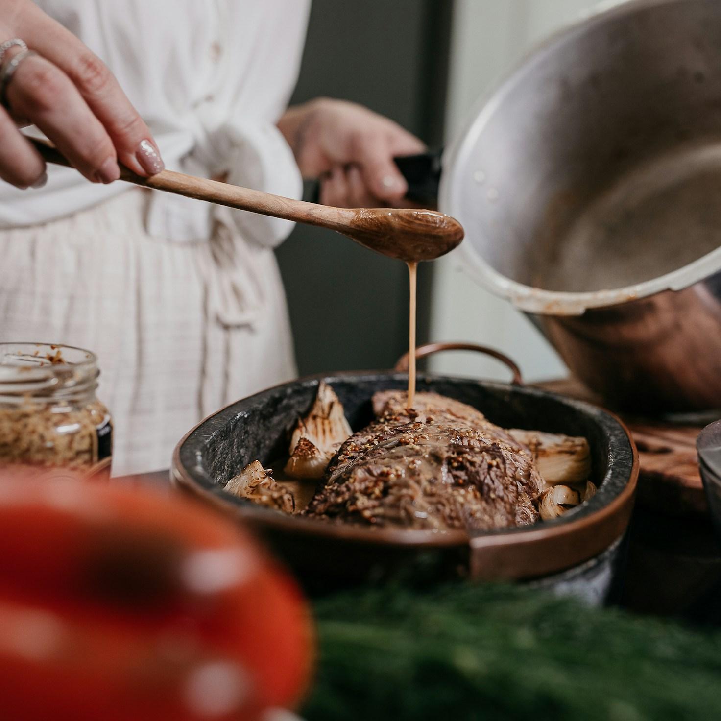 Portrait representing the creator behind Loft Pixel Market